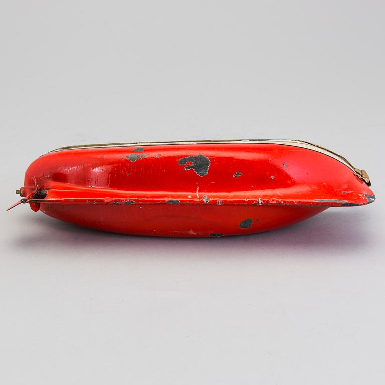 A tinplate Überlacker river boat, Germany, early 20th century.