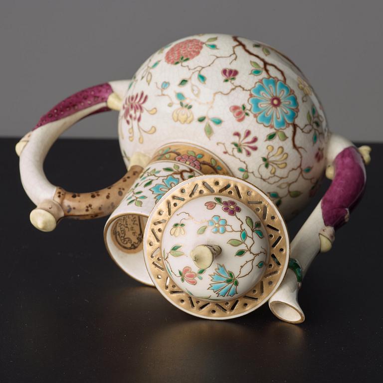 TEKANNA med LOCK, flintgods. Omärkt, möjligen Rörstrand, 1800-tal.