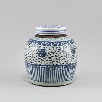 BOJAN, porslin, Kina, 1800-tal.
