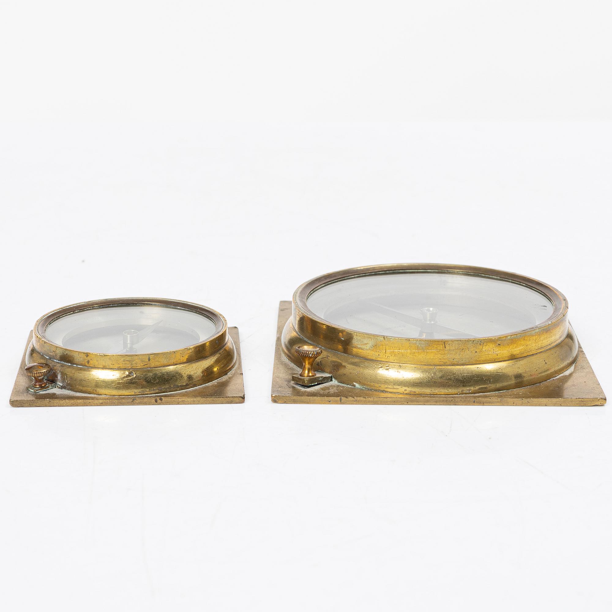 Compasses, 2 pcs, by Frans J Berg Stockholm, 18th/19th century.
