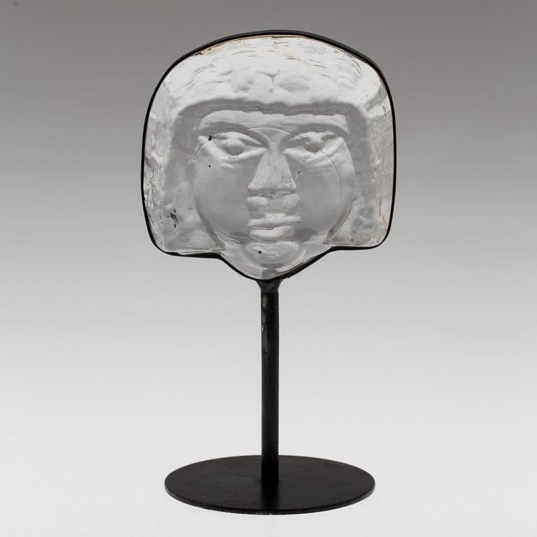 An Erik Höglund glass sculpture, unsigned.