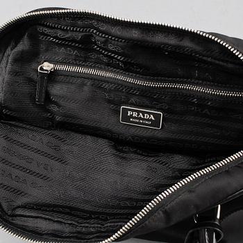 HANDVÄSKA, Prada, Milano, Italien.