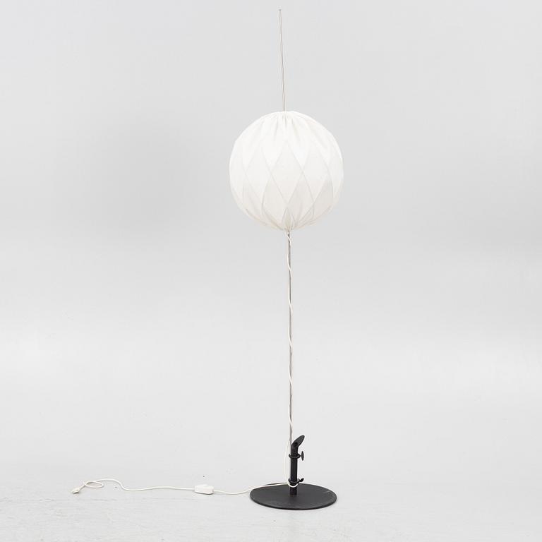 Tore Ahlsén, golvlampa, "Napoleon vid Nilen", Gärsnäs.