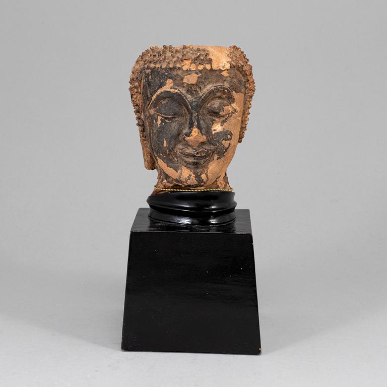 Scultpure of Buddhas head, probably Thailand, 19th Century.