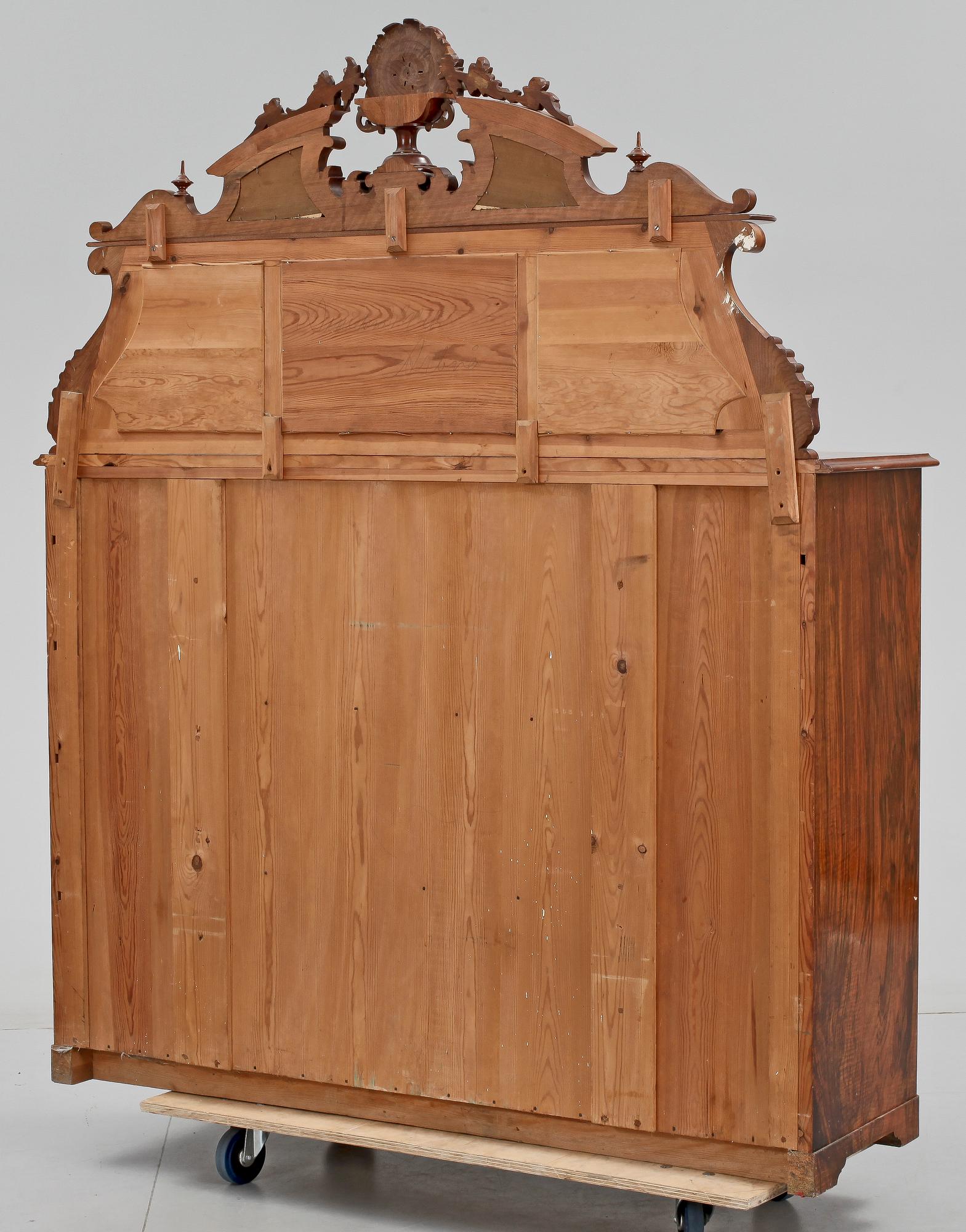 SKÄNK, nyrenässans, 1800-talets slut.