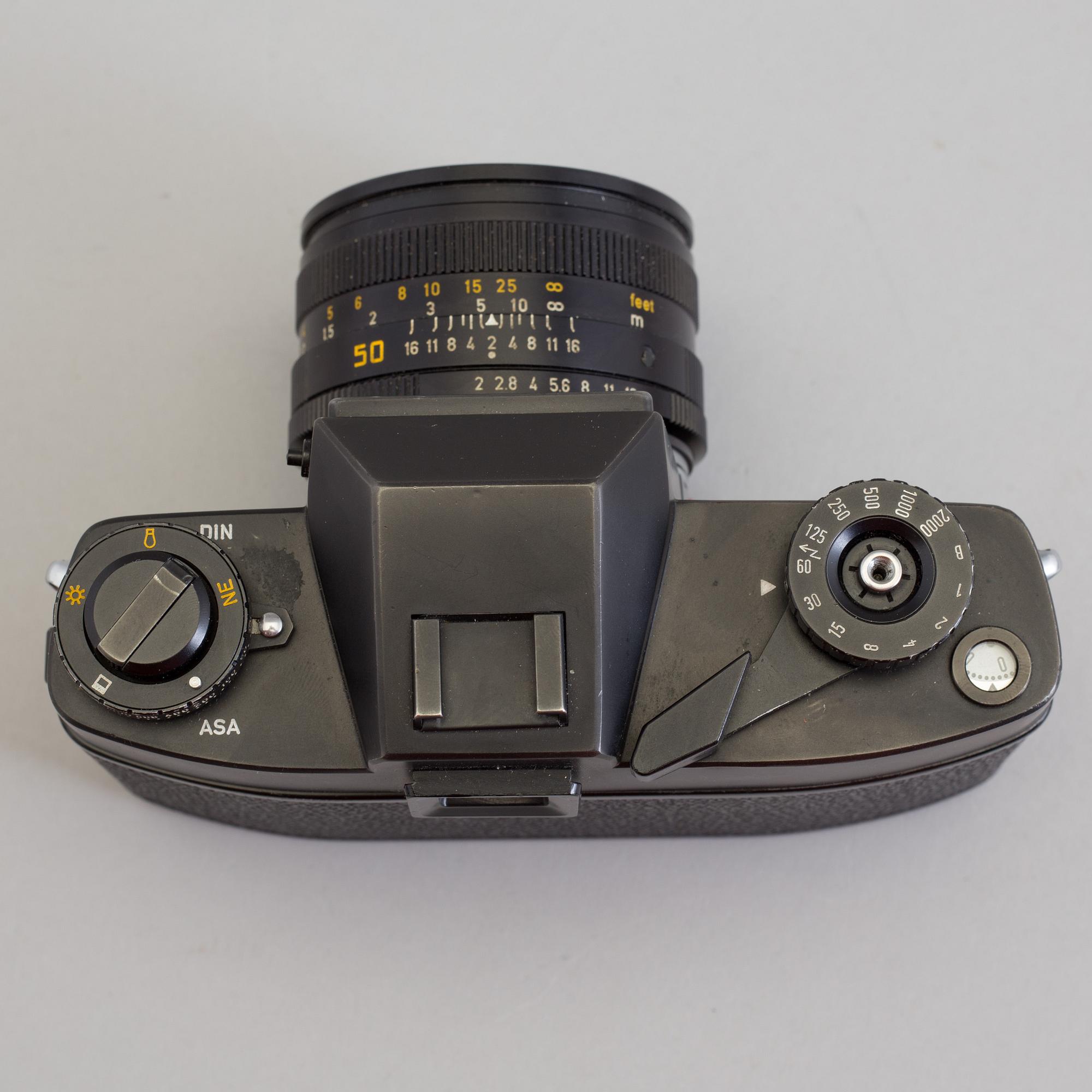 KAMERA LEICAFLEX SL MOT, nr 1342037, 1973. Med Summicron-r 1:2/50