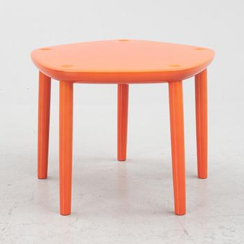 Claesson Koivisto Rune, sidobord/pall, "Five", Meetee, Japan, 2014.