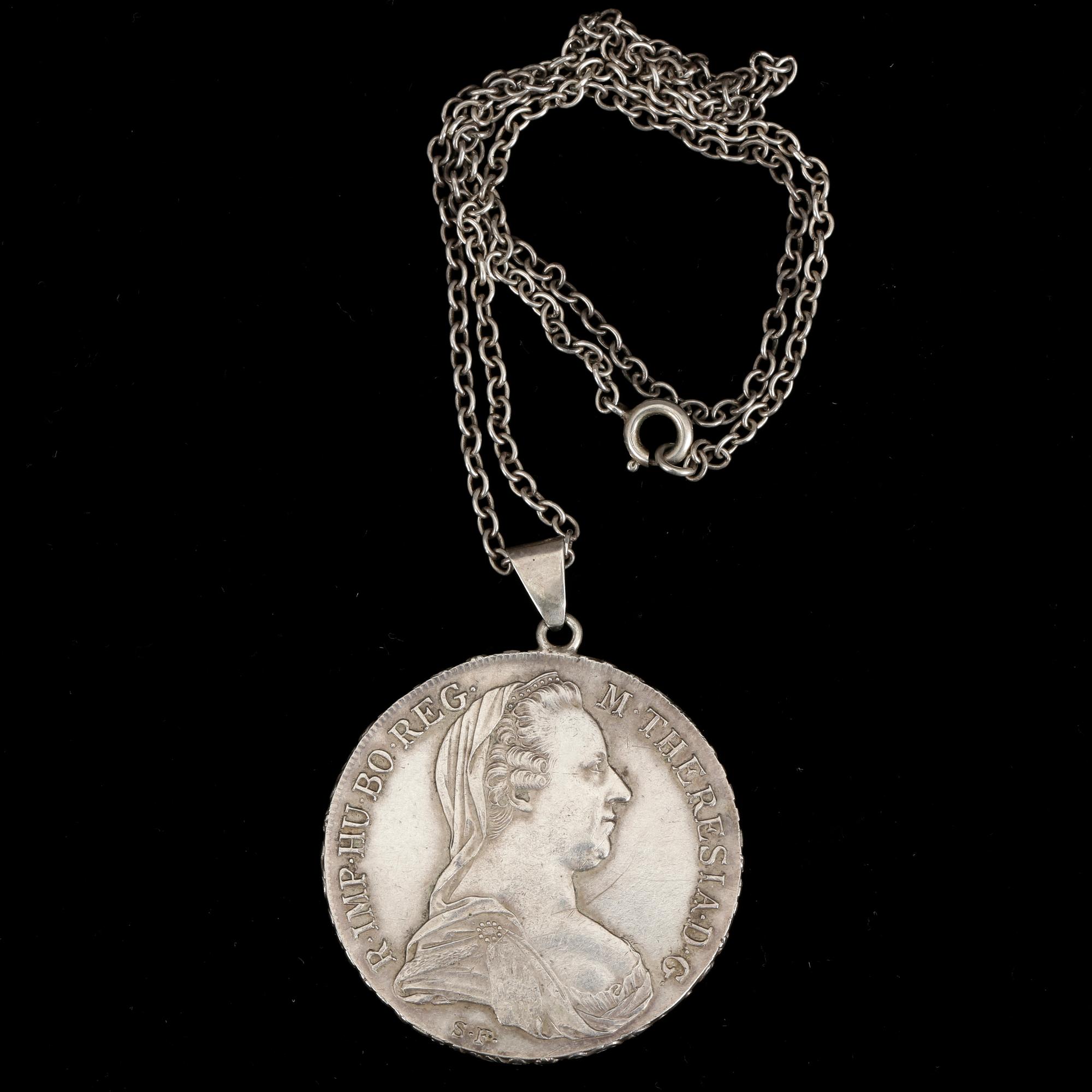 MYNT/HÄNGE, 1+1 st, silver Maria Theresia, Österrike 1780 samt modern tillverkning..