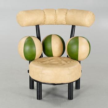 PETER OPSVIK, fåtölj, "Globe", Stokke Møbler, modell i produktion från ca 1985.