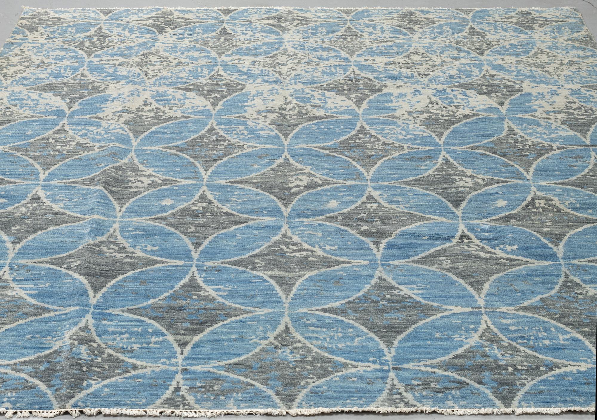A carpet, oriental, ca 305 x 246 cm.