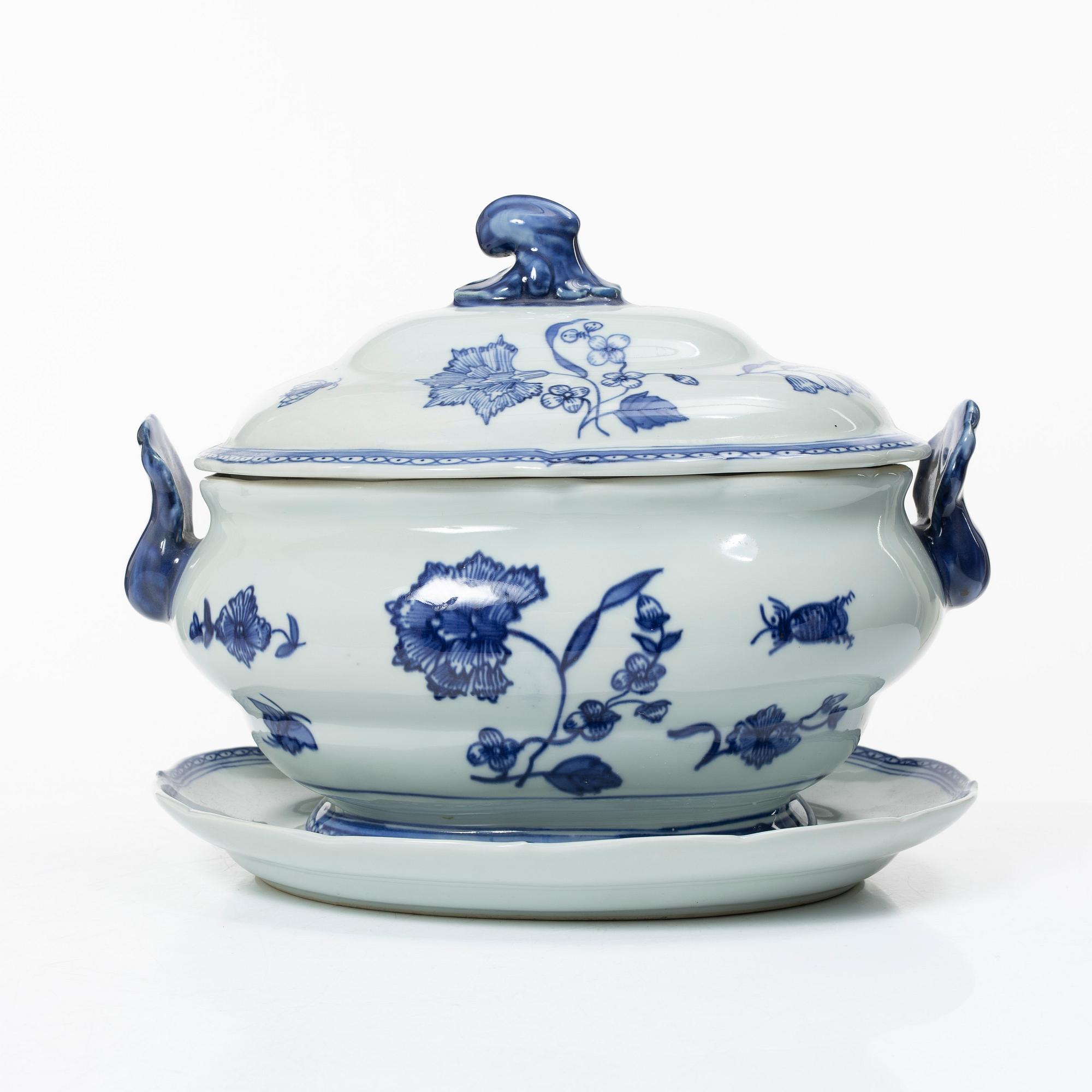 Tureen with lid and platter, porcelain, "Clove", IKEA's 18th-century series, 1990s.