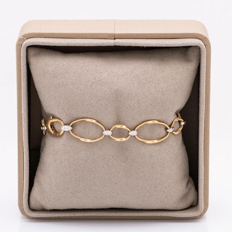 Marco Bicego Italy, bracelet 18k gold and whitegold, brilliant-cut diamonds approx 0,20 ct in total, total weight 9,8 g.