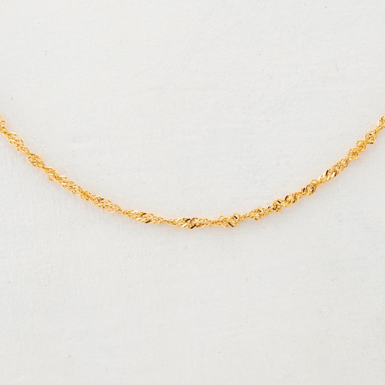 Necklace 18K gold.