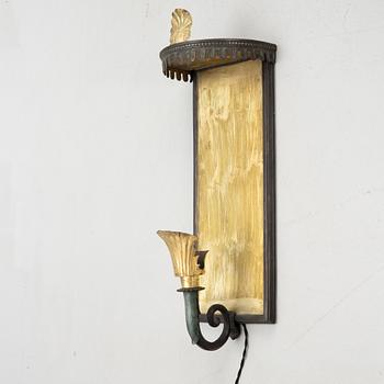 A "Swedish Grace" wall lamp, 1920s-30s.