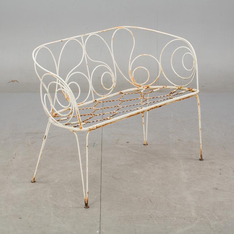 TRÄDGÅRDSMÖBLER, 3 delar. 1900-talets mitt.