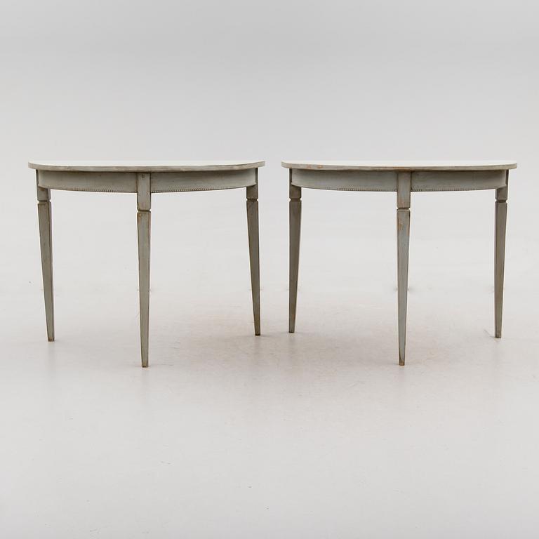 VÄGGBORD, 1 par, 1800-talets mitt.