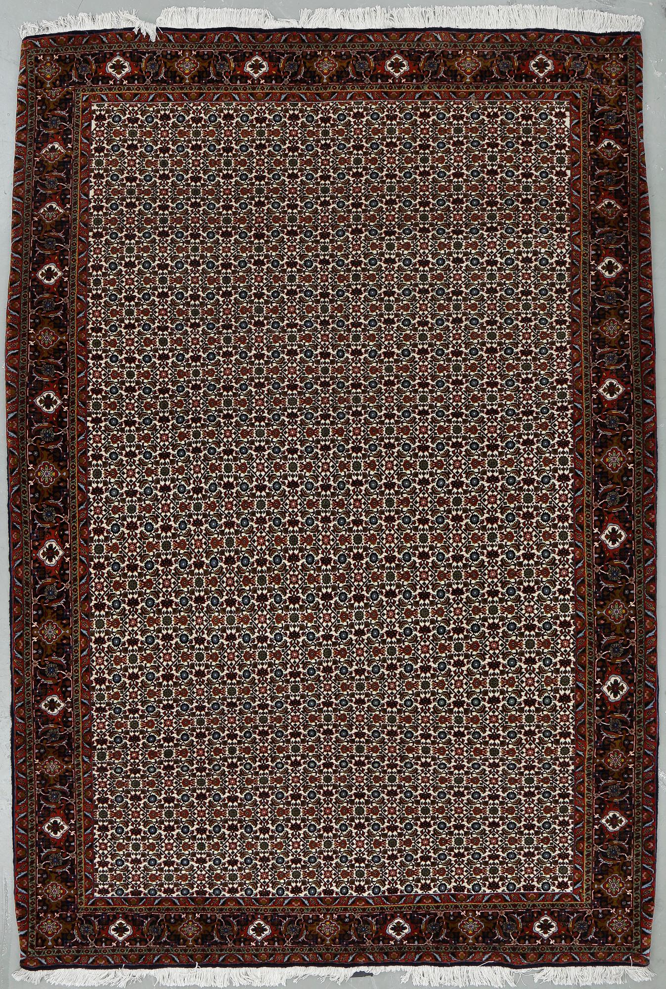 MATTA, semiantik, Bidjar. Ca 303 x 204 cm.