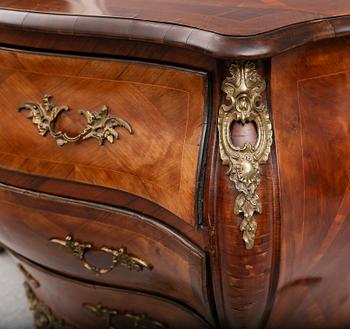 BYRÅ, rokoko, 1700-talets andra hälft.