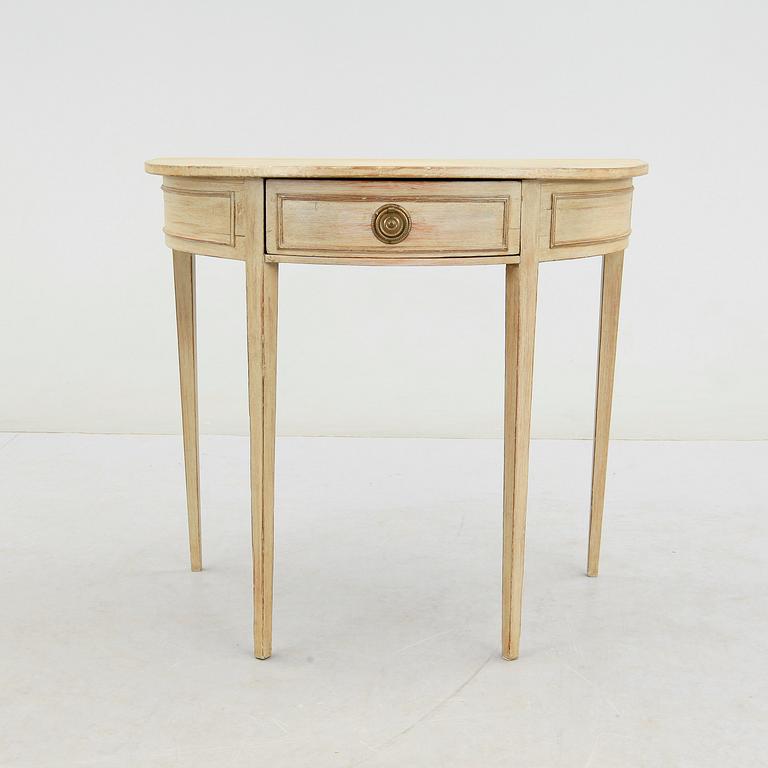 SIDOBORD/LAMPBORD, sengustaviansk stil , 1800-tal.