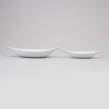 STIG LINDBERG, two 'Pungo' stoneware bowls from Gustavsberg.