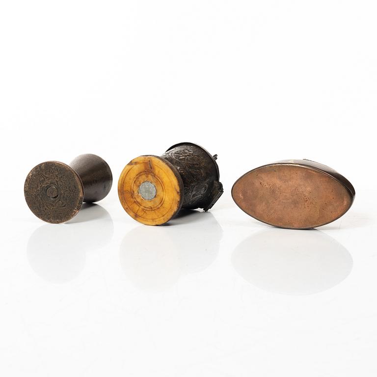 A set of three copper objects, 18th / 19th century.