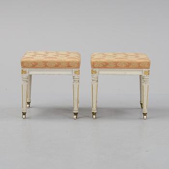 Taburetter, ett par, gustaviansk stil, 1800-talets slut.
