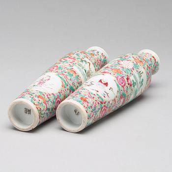 VASER, ett par, porslin. Qingdynastin, 1800-tal.