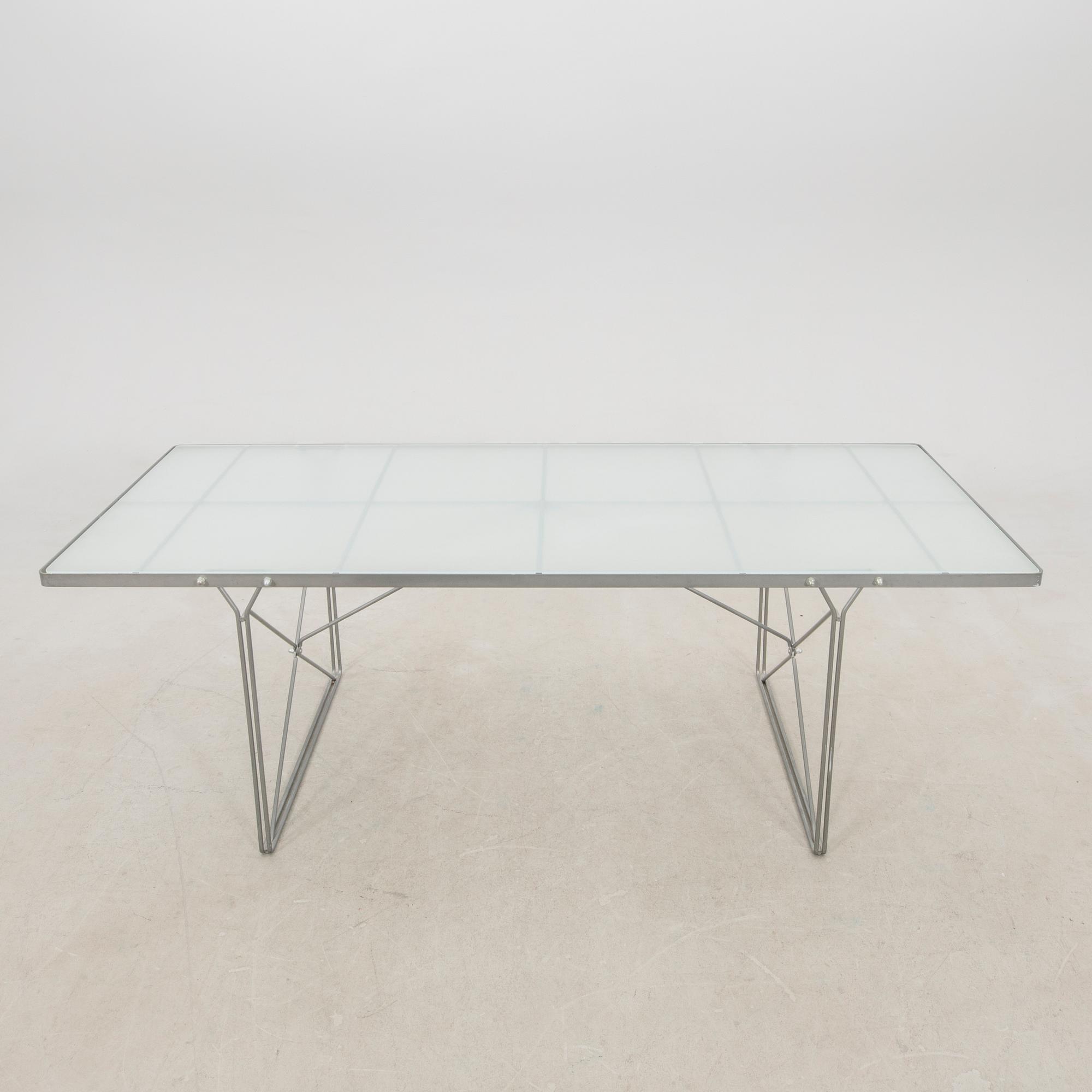 Niels Gammelgaard table Moment for IKEA 1875.
