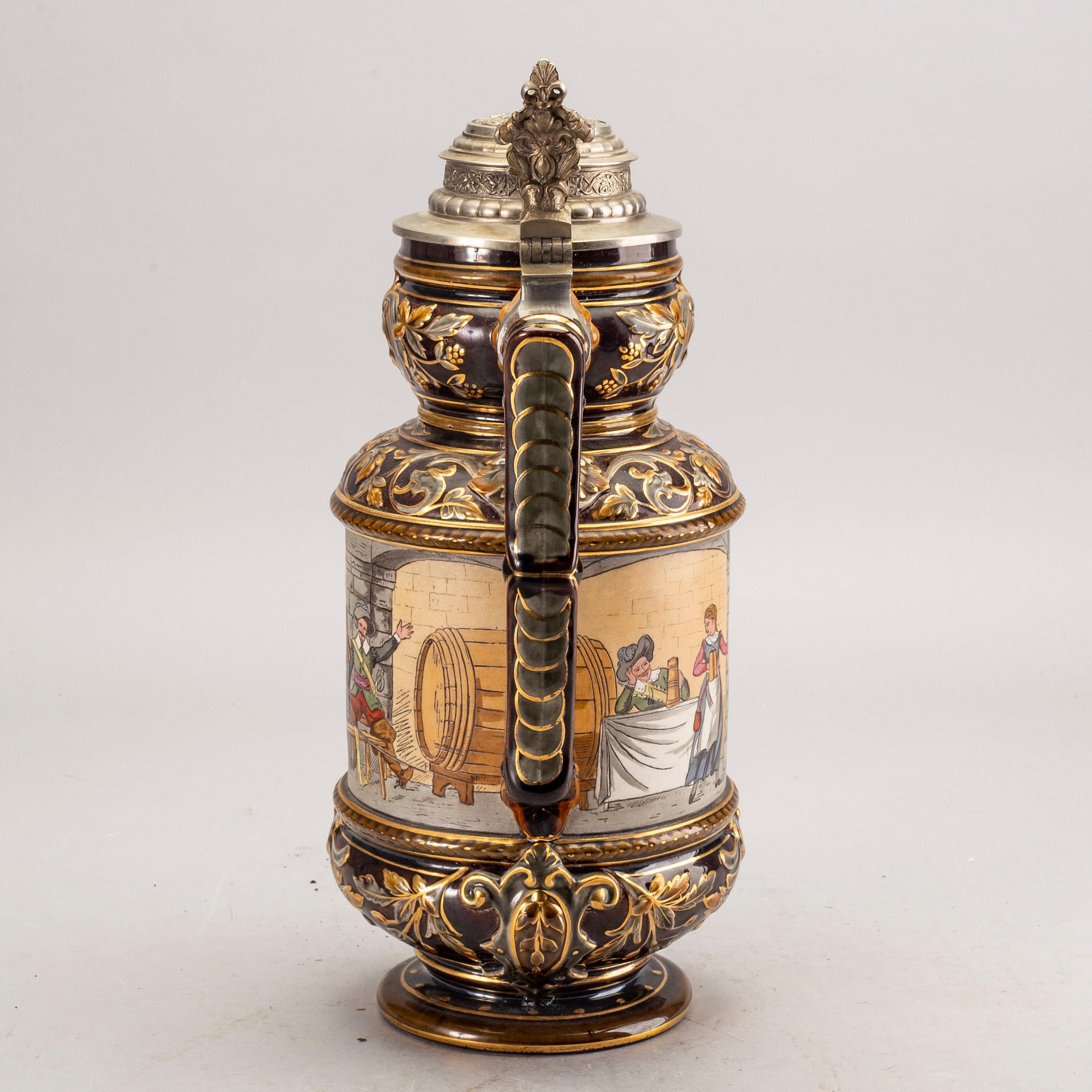 A Rörstrand majolica jug around 1900.