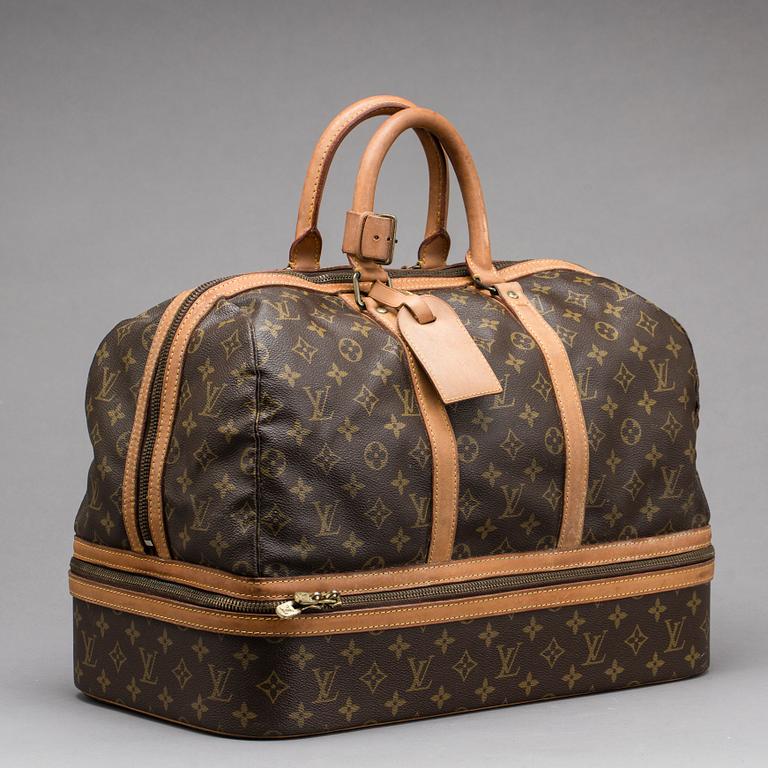 LOUIS VUITTON,