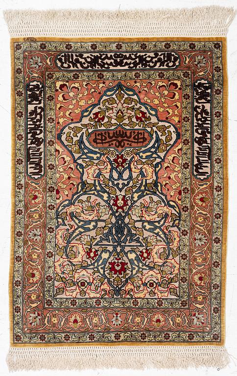 A silke hereke (souf), c. 92 x 64 cm.