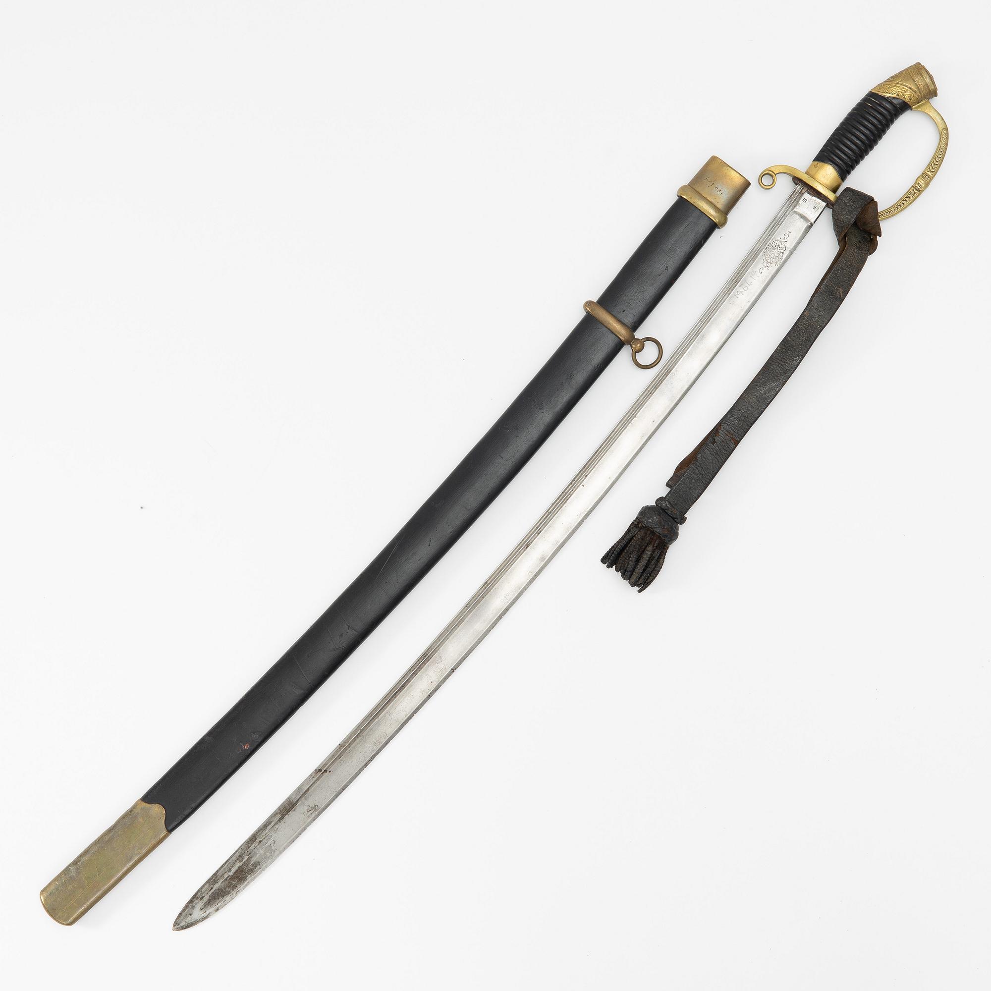 A Russian sabre, 1881 pattern, with scabbard.