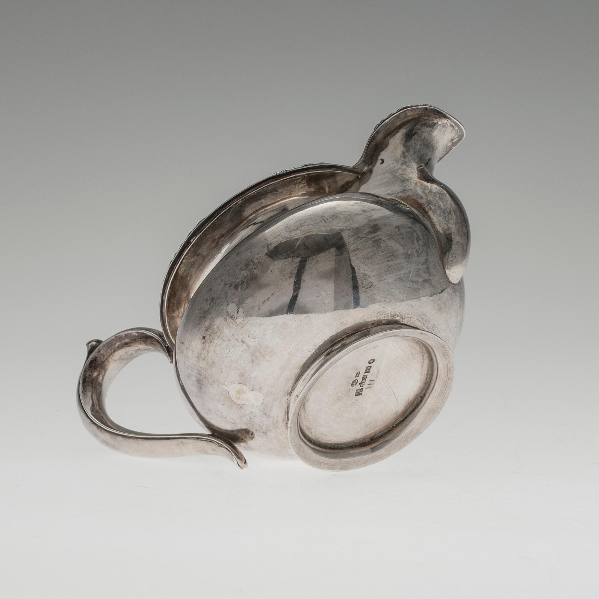 GRÄDDSNÄCKA, silver, kontrollmästarstämpel Dimitry Ilyich Tverskoy, S:t Petersburg 1847. Vikt ca 348,8 g.