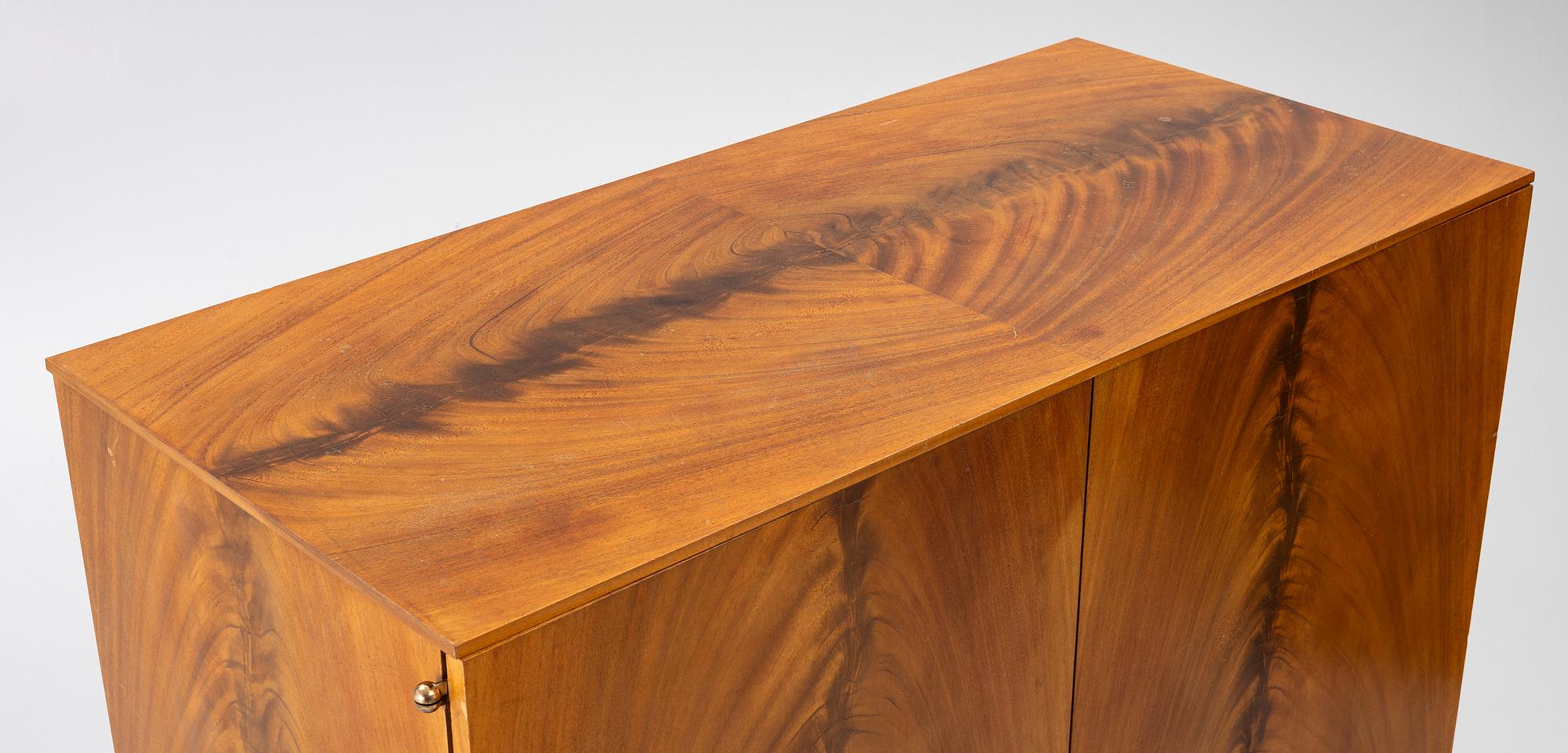 Josef Frank, Cabinet, “Skjortskåpet”, model 792, Firma Svenskt Tenn, second half of the 20th century.