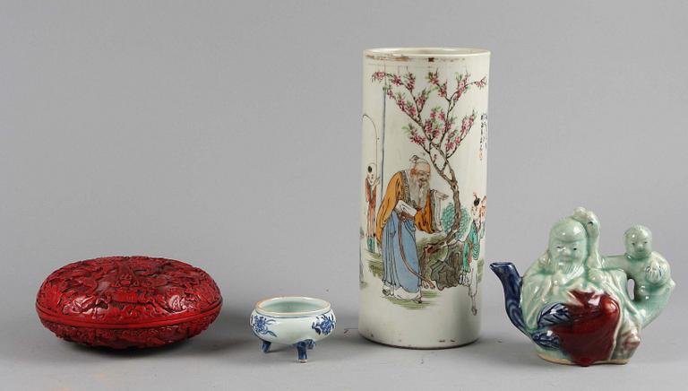 PARTI ORIENTALISKT, 4 delar. Kina, 1800/1900-tal.