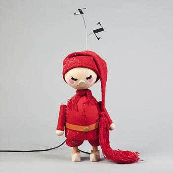 NISSE SNARK MED GRAN, NK 2014, JoAnn Tan Studio.