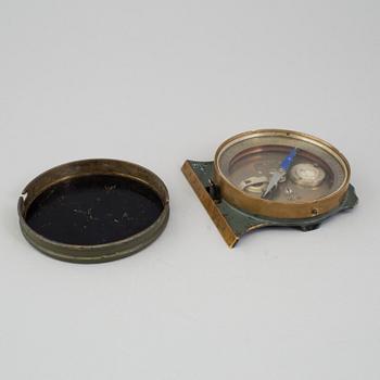 A German military compass from Carl Zeiss Jena, first half of the 20th century.