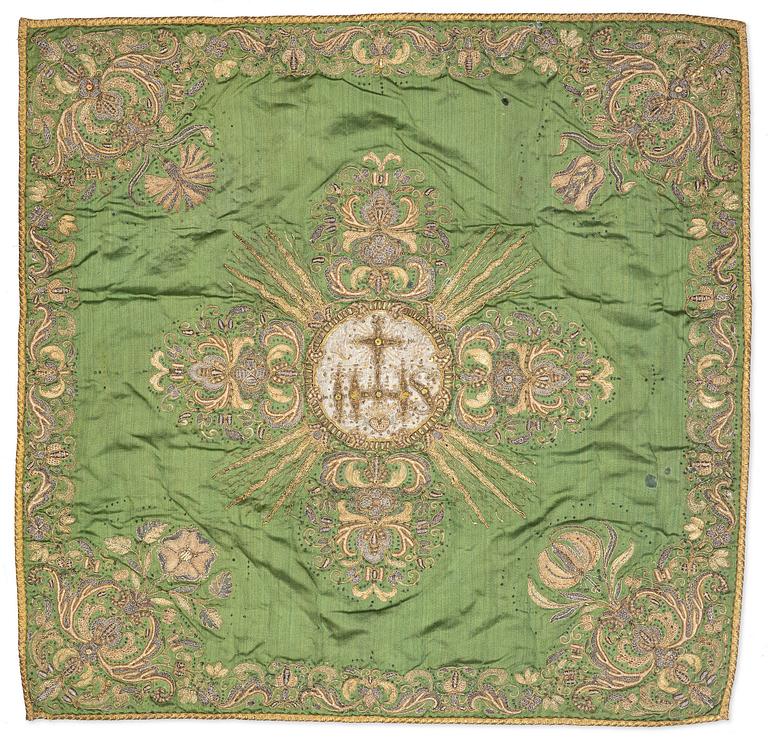An Italian chalice veil, mid 18th century, c. 58 x 60 cm.