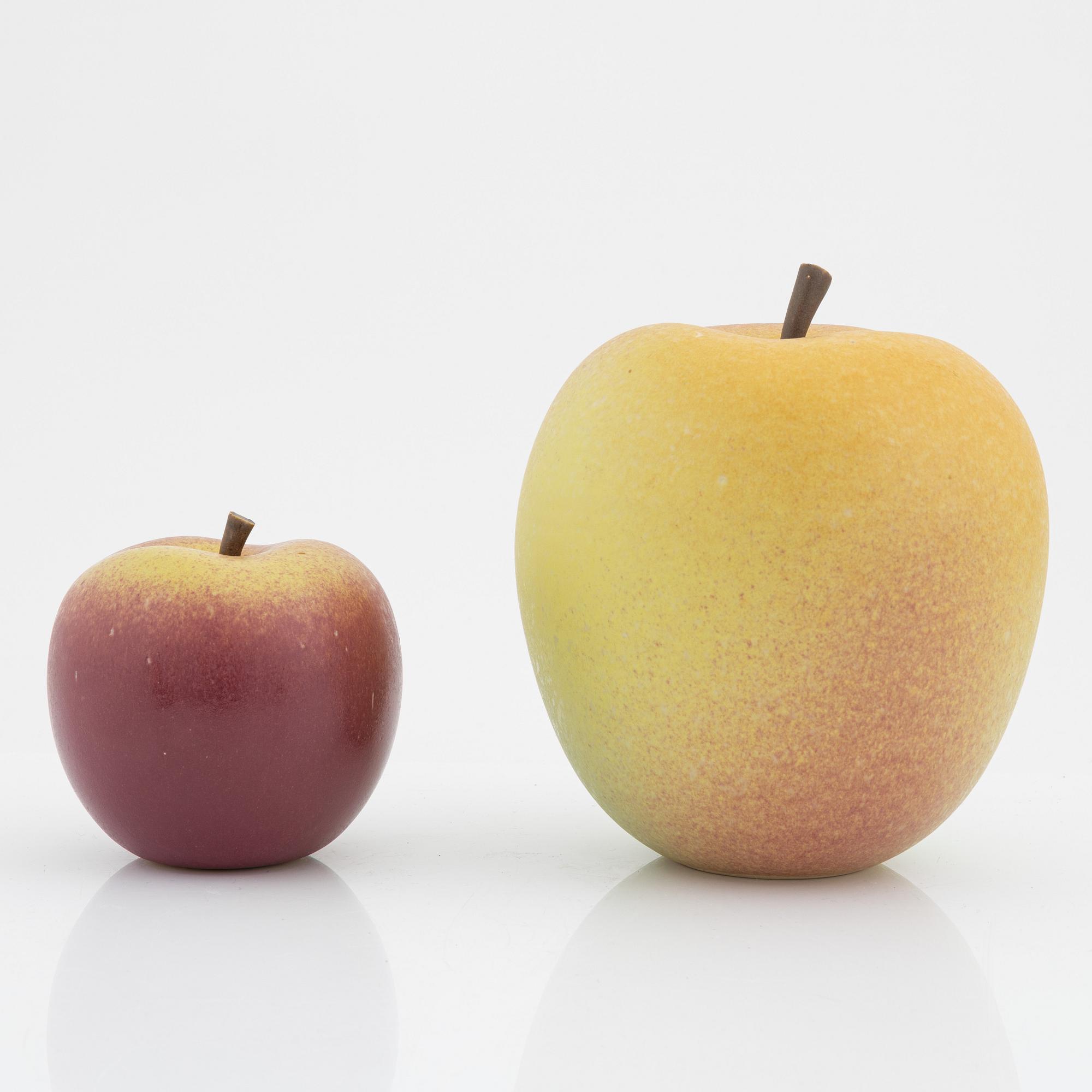 Kaj Fogelberg, two ceramic sculptures, signed.