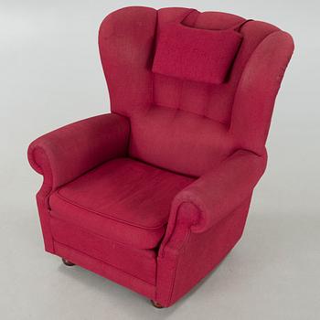 An armchair, made in the second half of the 20th century.