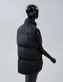 DUNVÄST, Burberry.