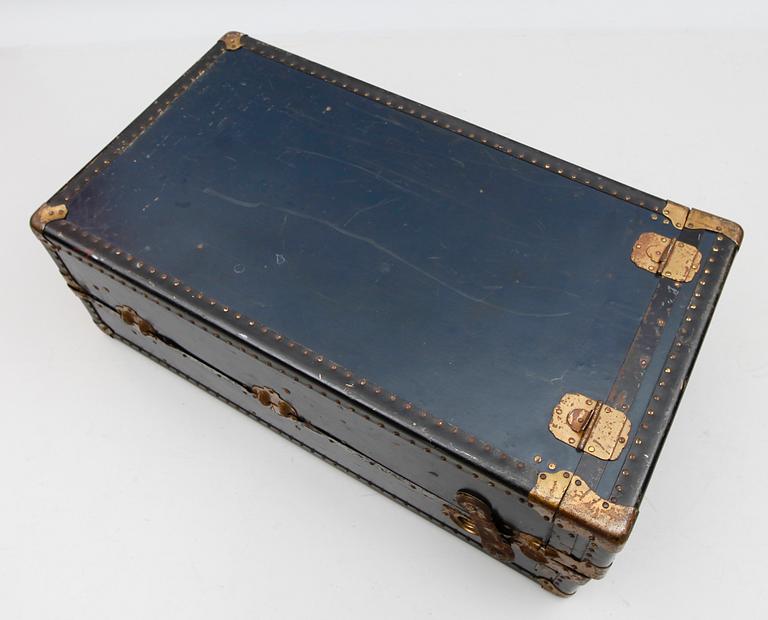 RESEKOFFERT, Watajoy, London, 1900-talets första hälft.