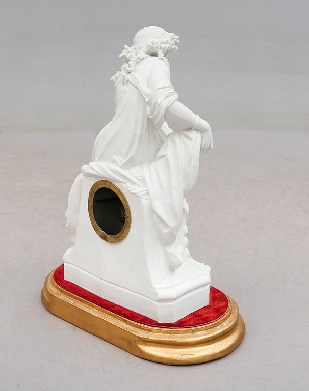 BORDSPENDYL, parian, Frankrike, omkring år 1900.