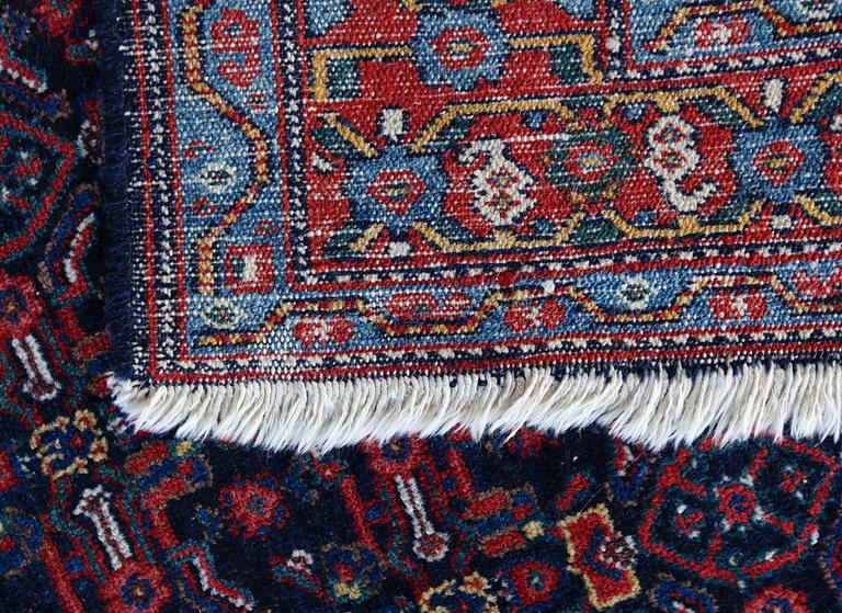 MATTOR, 2 st, orientaliska, old, 152 x 108 resp 122 x 76.