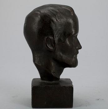 GUSTAF NYHOLM, skulptur, brons, sign. och dat. 1927.