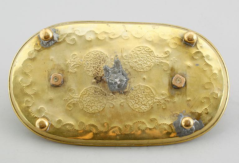 LJUSPLÅT, mässing, Skultuna, 1800-talets andra hälft.