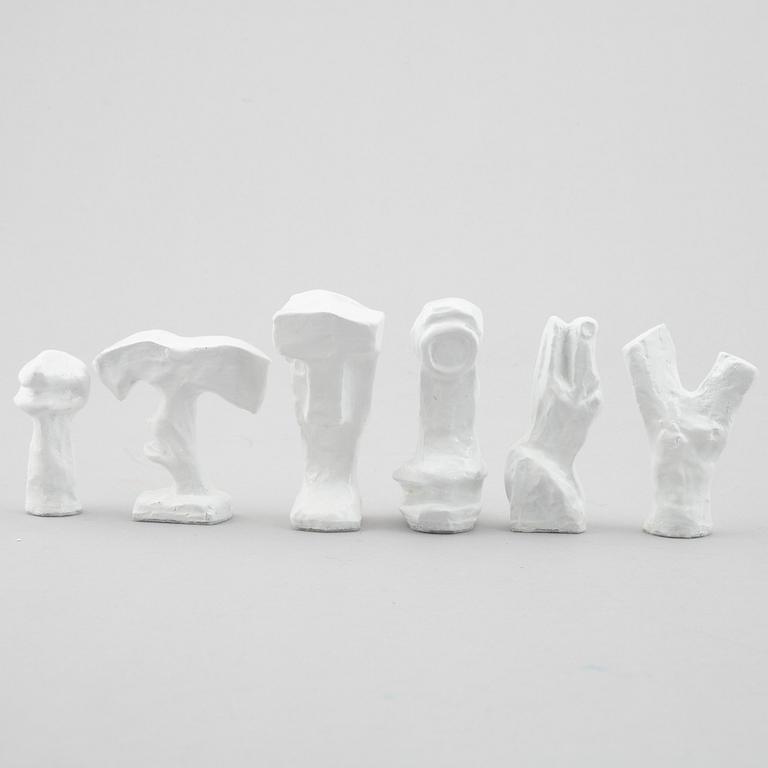 Bengt Lindström, a chess set, executed circa 1994-95.