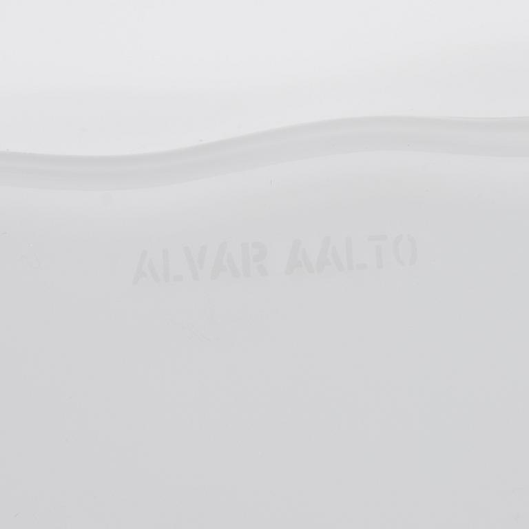 ALVAR AALTO, GLASSKULPTUR, 4 DELAR. Aalto-blomman. Sign. Alvar Aalto. Iittala 1980/90-talet.