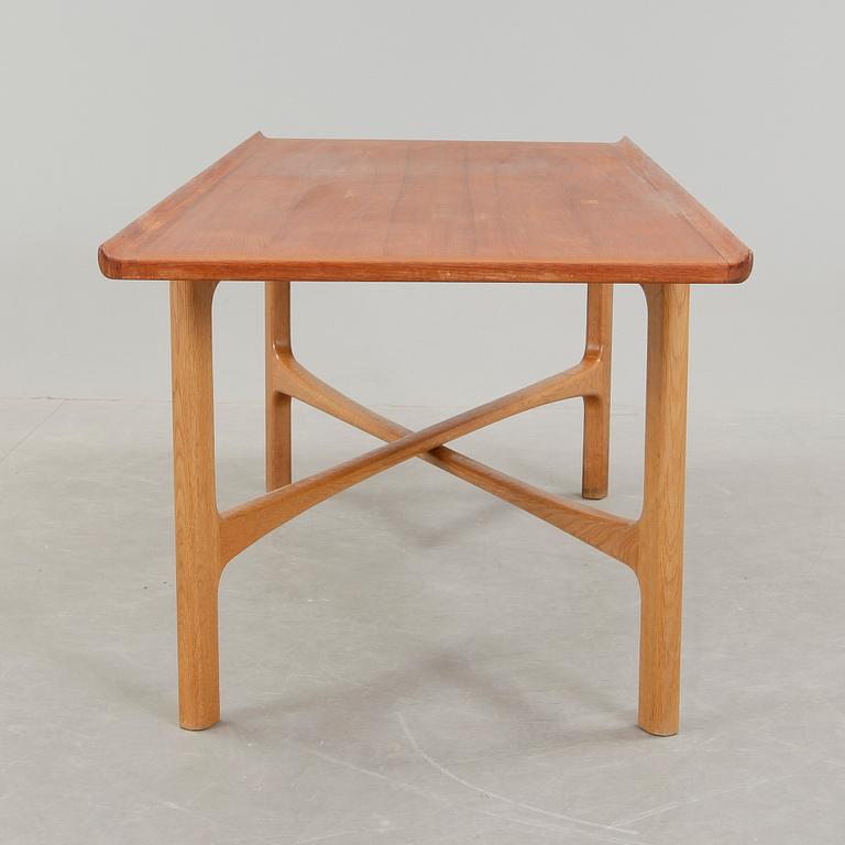 SOFFBORD, Folke Ohlsson, för Bodafors, daterad 1960.