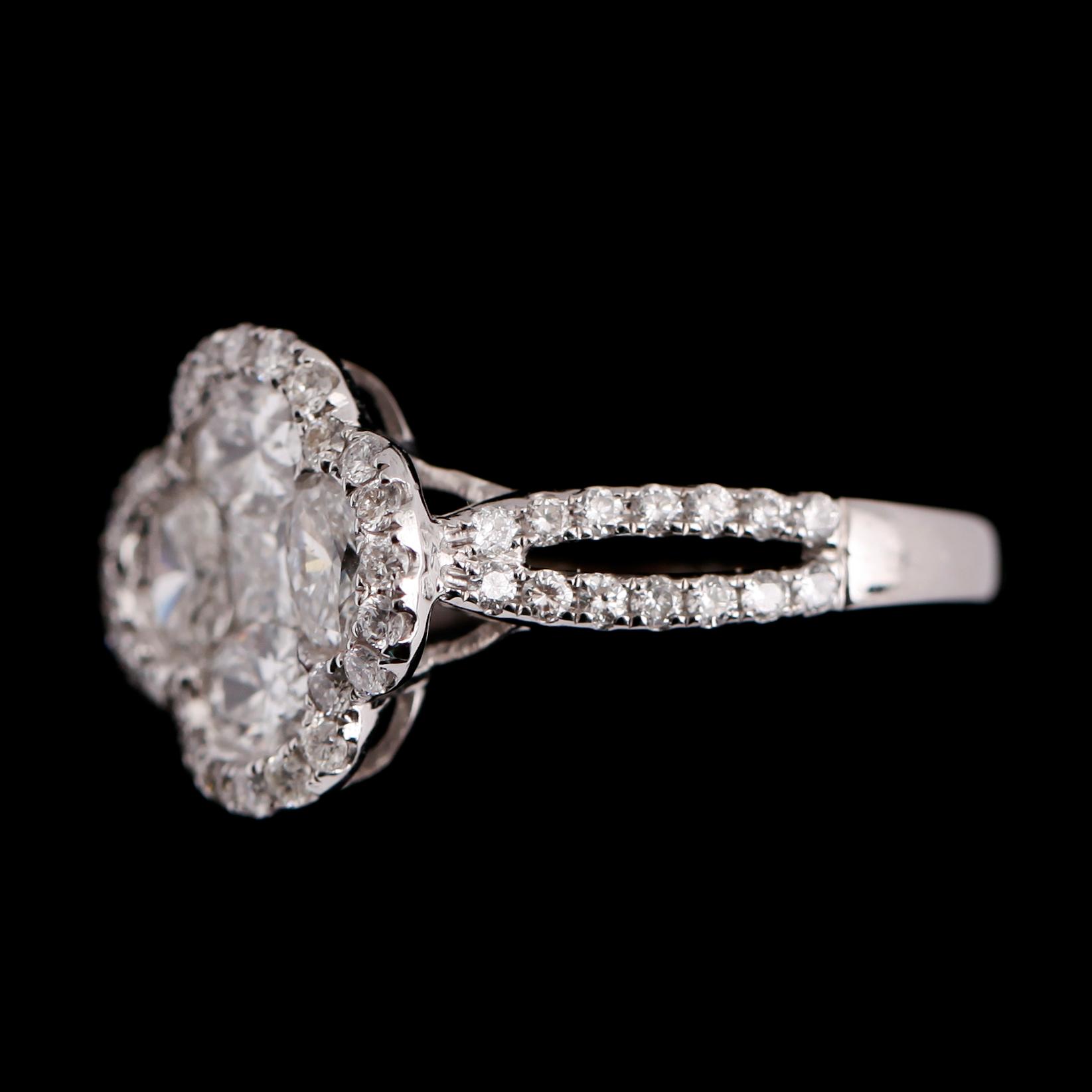 RING, 18 k vitguld, med briljant och marquiseslipade diamanter totalt 1.63 ct.